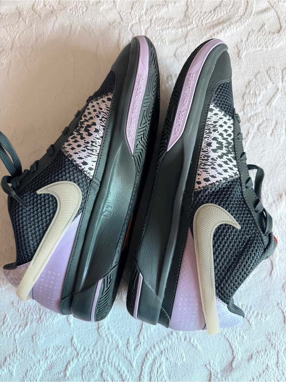 Nike Ja 1 Personal Touch Iron Grey Lilac Basketball Shoes Men’s Sz 9.5
